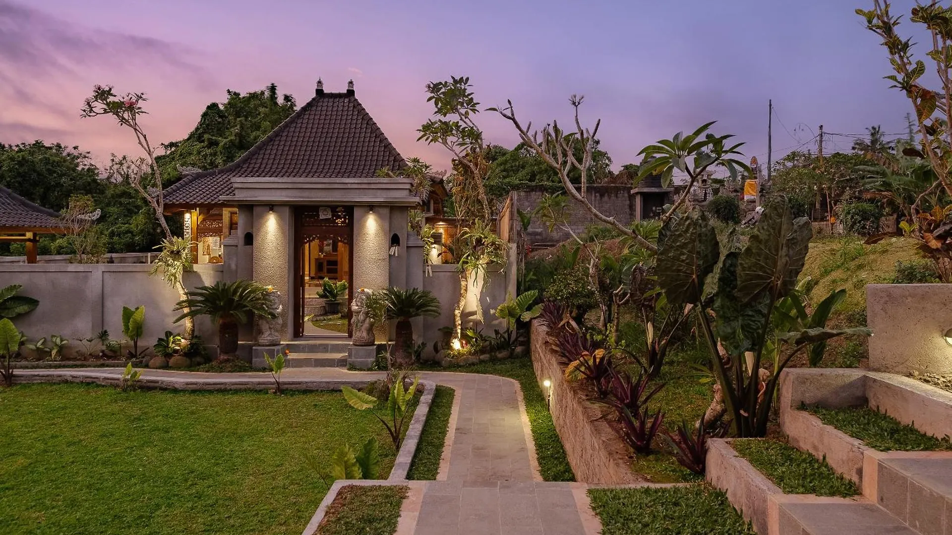 Ari Yudha Ubud Villa  Ubud (Bali)