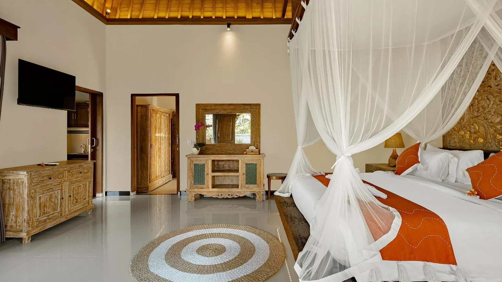 Ari Yudha Ubud Villa Indonesia