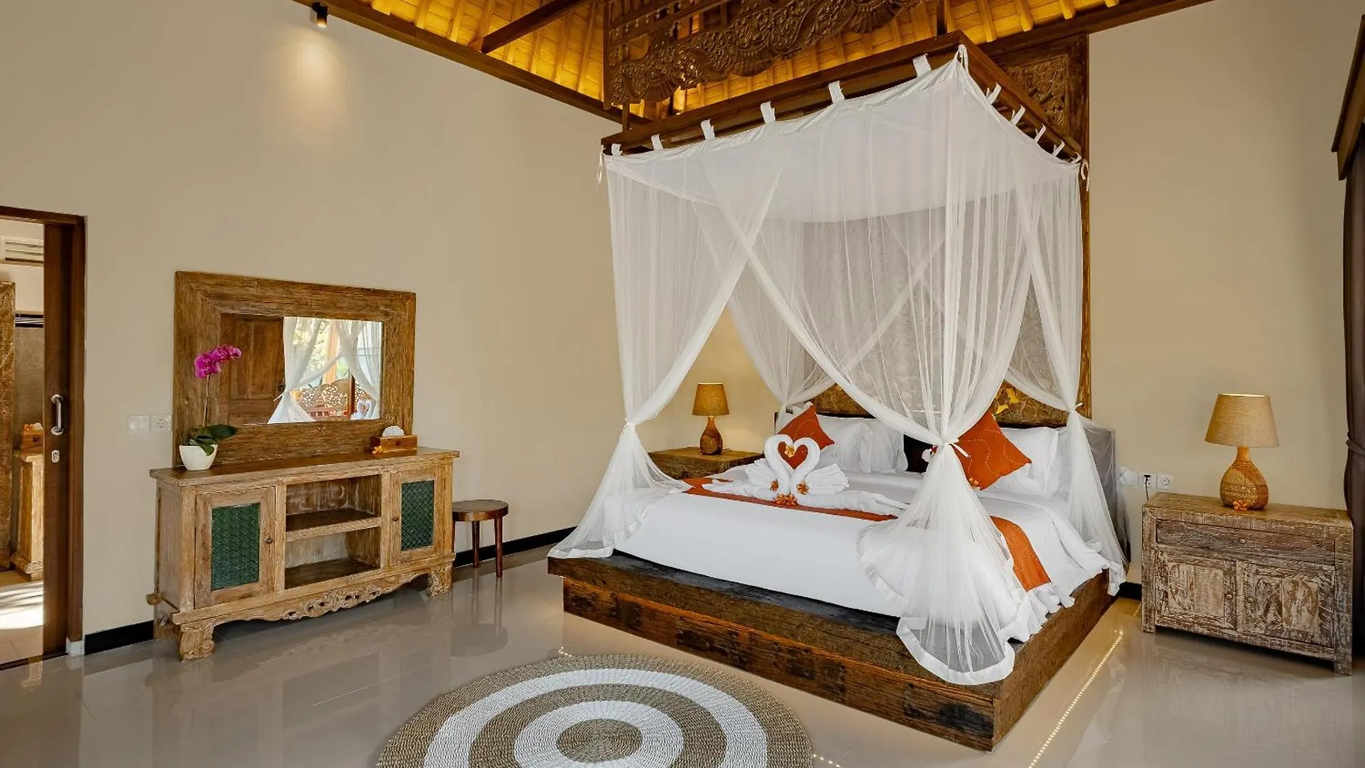 Ari Yudha Ubud Villa Indonesia